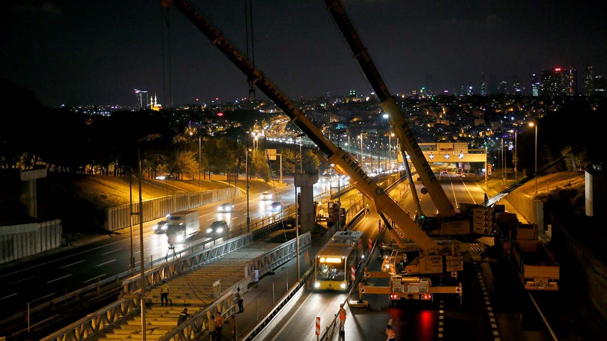 Son dakika! Edirnekapı metrobüs durağı iki hafta sonu kapatılacak