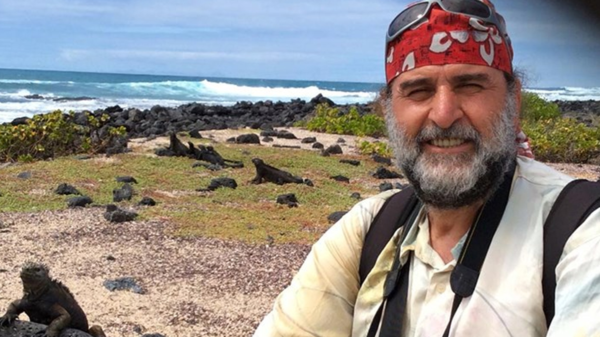 İzmir'de bir doktor daha koronaya yenildi