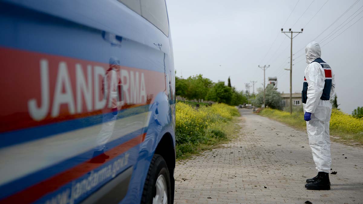 6 ilde karantina kararı alındı, köy ve mahallelere giriş-çıkışlar yasaklandı