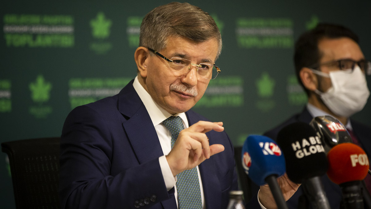 Son dakika! Gelecek Partisi'nden ekonomi yönetimine çok sert eleştiriler