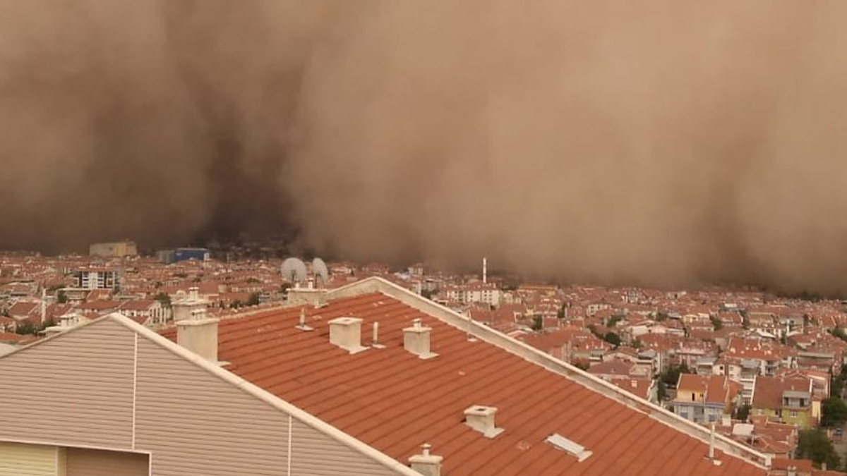 Meteoroloji'den 4 ile kum fırtınası uyarısı