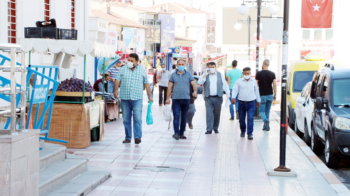 Yozgat'ta sokakta sigara içmek yasaklandı