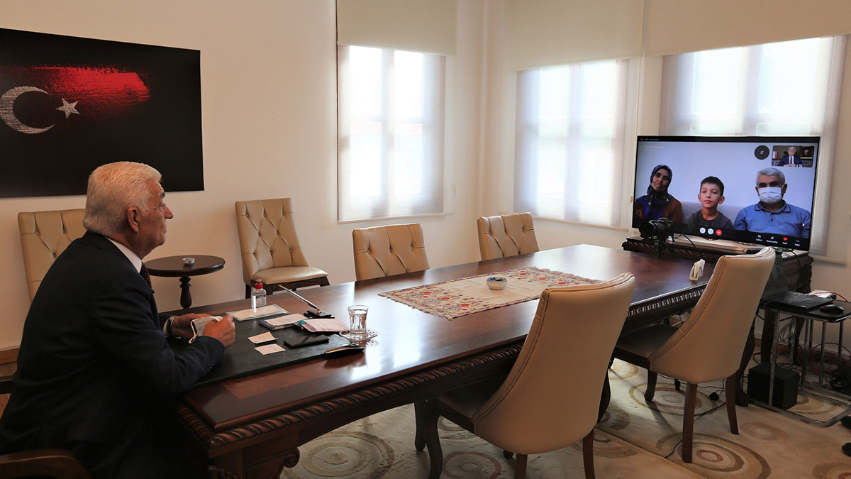 Başkan Osman Gürün'den uzaktan eğitime destek