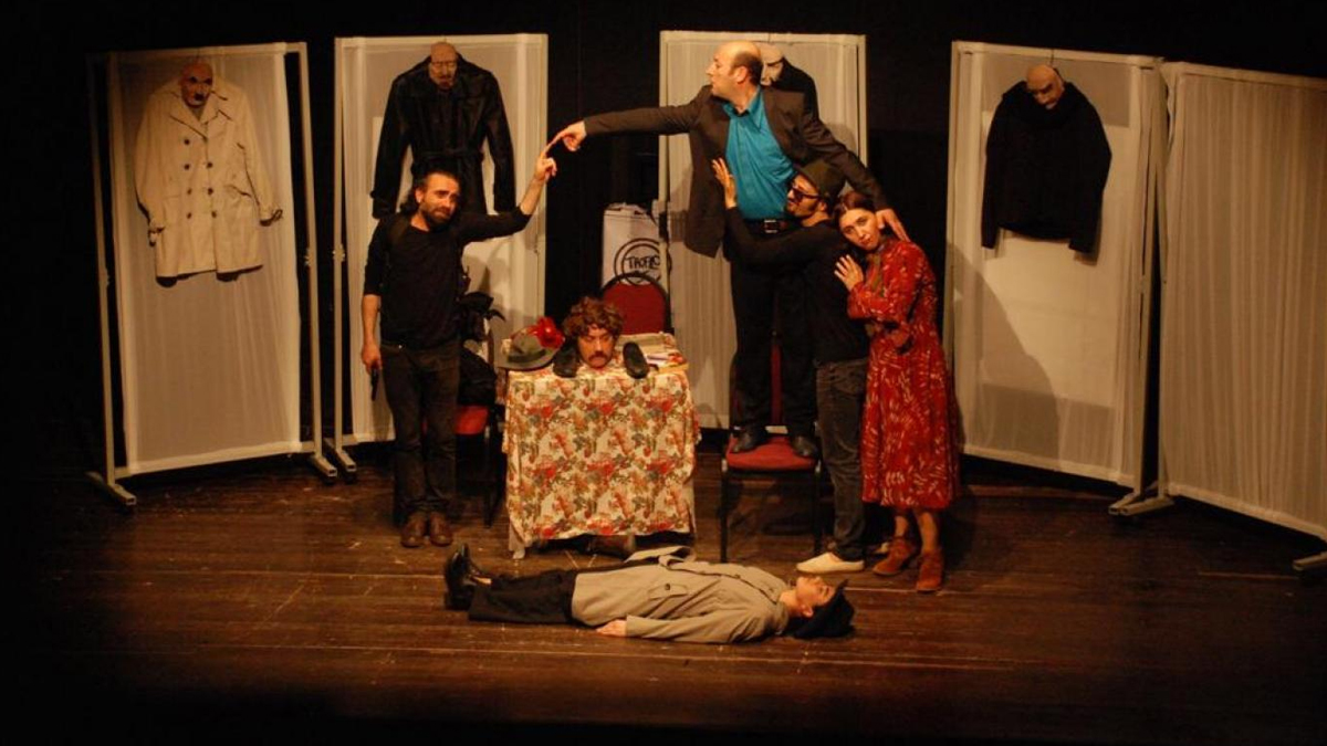 Kürtçe tiyatro oyununa yasaktan sonra soruşturma