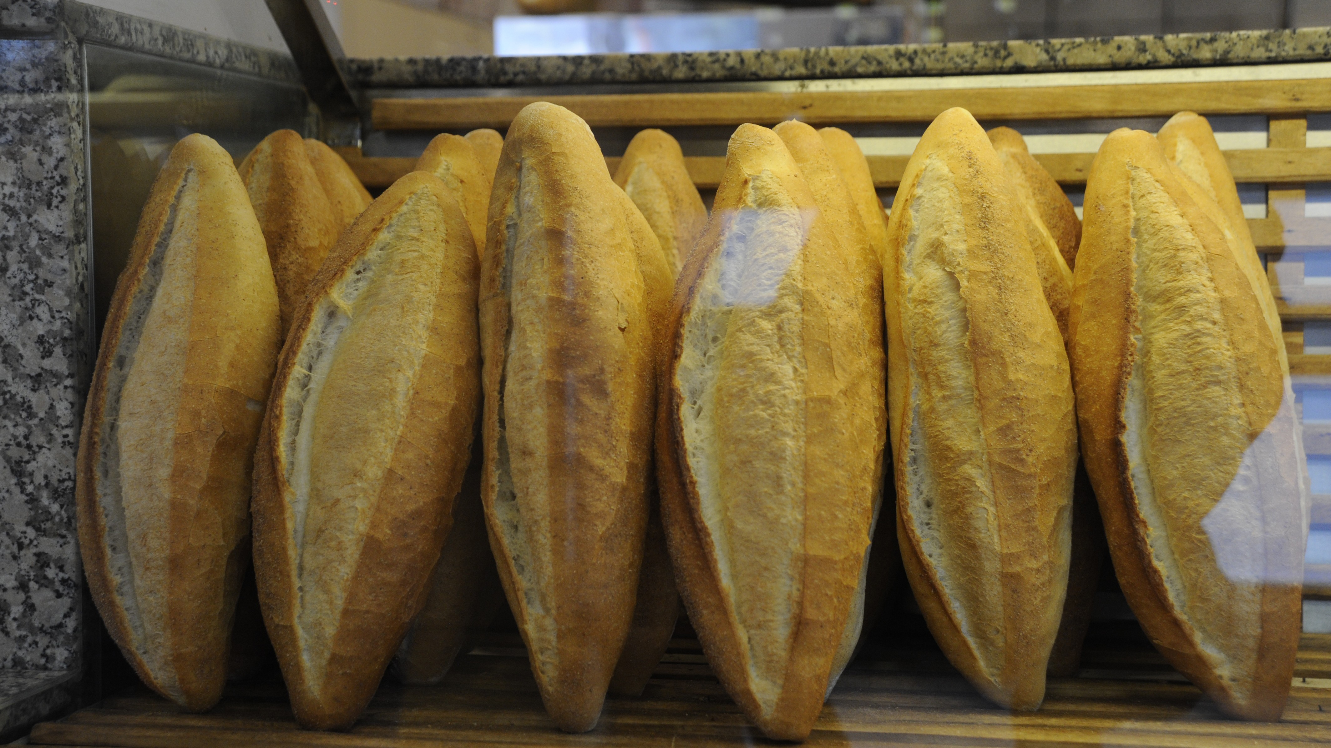 İstanbul'da ekmeğe zam