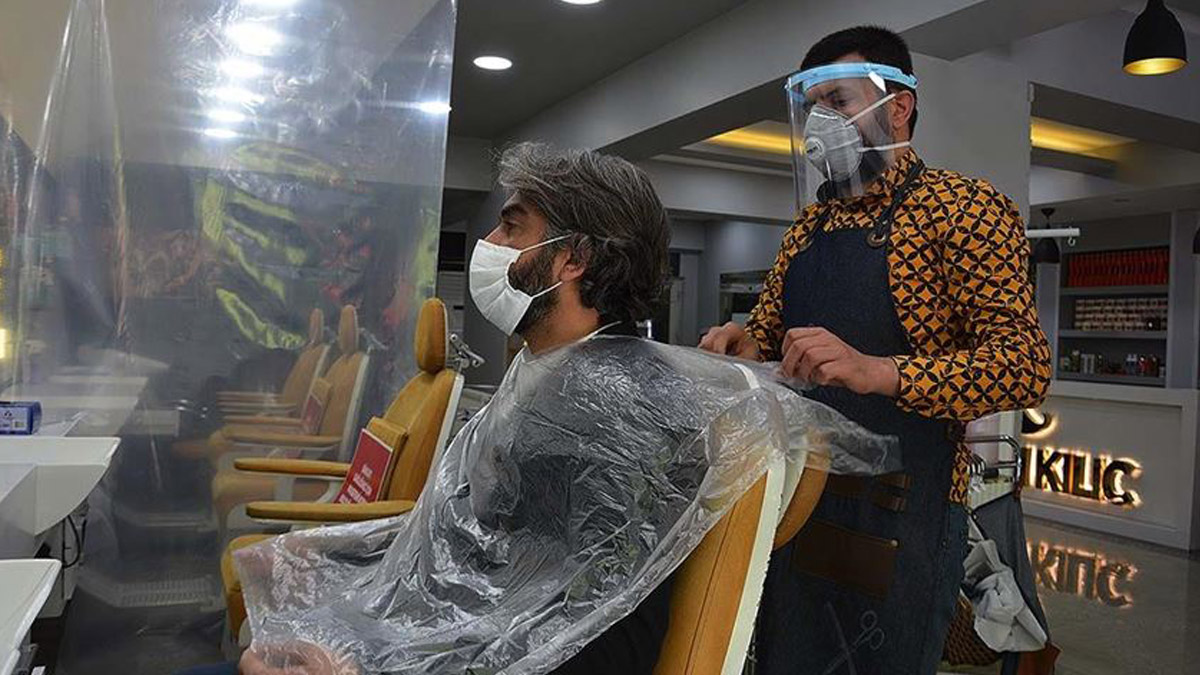 Uzun sakal ve bıyıklılara koronavirüs uyarısı!