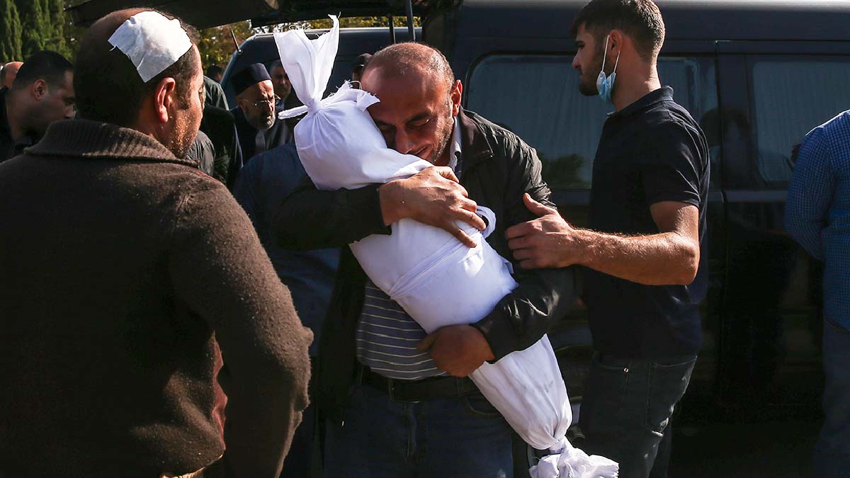 AB'den Gence katliamı tepkisi: Üzüntü duyduk