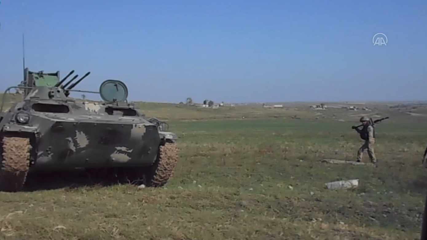 Fuzuli'den silahlarını bırakıp kaçtılar