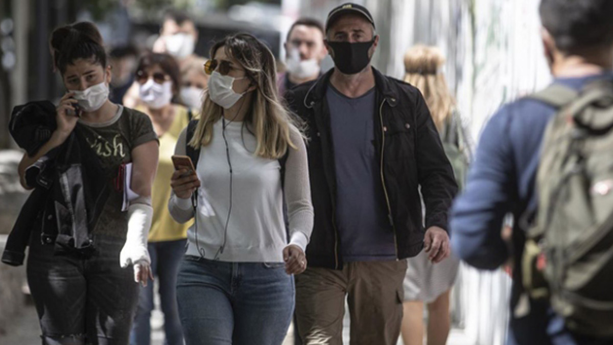 Bilim Kurulu Üyesi Prof. Metintaş'tan kritik uyarı: Koronada bulaşkanlık 10 günden uzun sürüyor