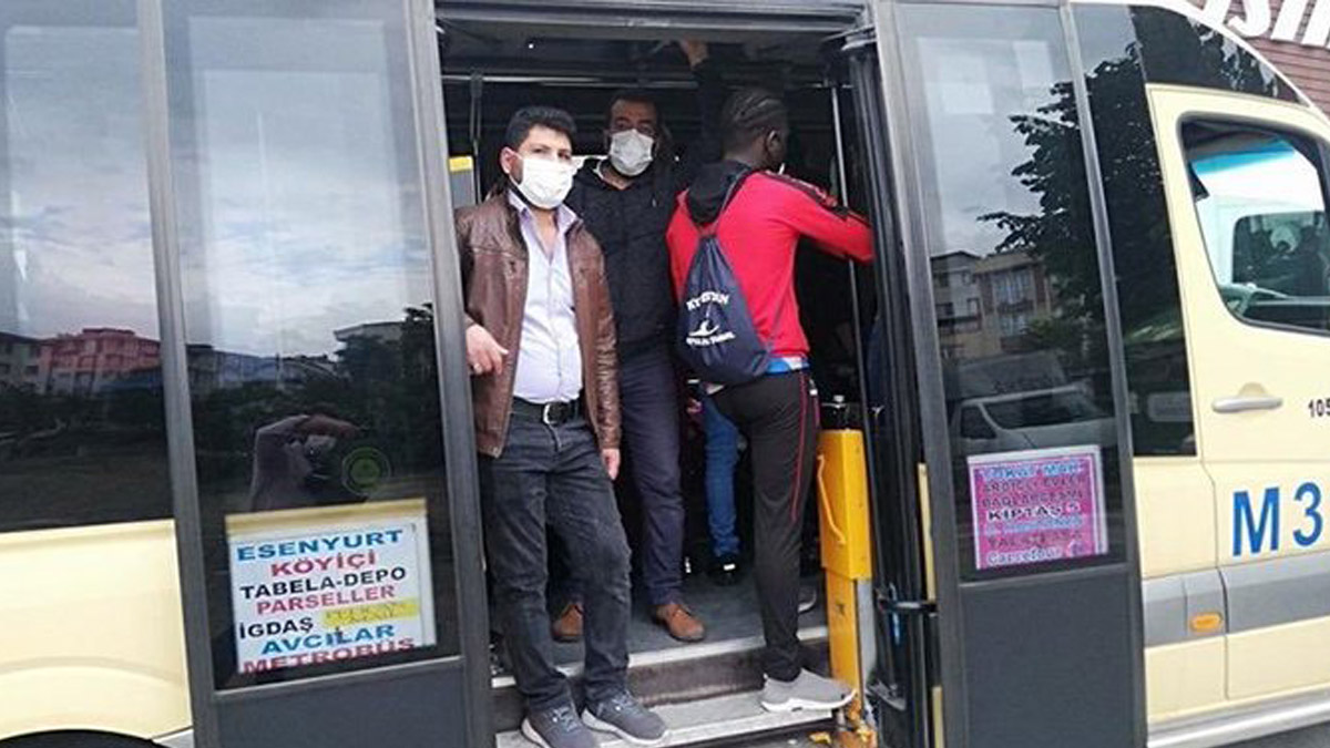 Son dakika! Bakan Koca uyardı: Minibüs doluysa binmeyin