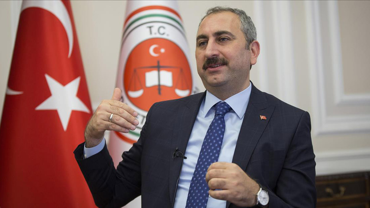 Bakan Gül’den hukuk fakülteleri açıklaması