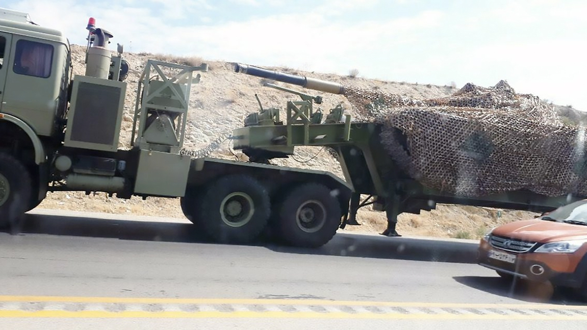 İran'dan Azerbaycan-Ermenistan sınırına askeri yığınak