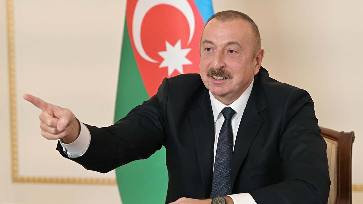 Aliyev: Dış müdahale olursa Türk F-16'larını semada göreceksiniz