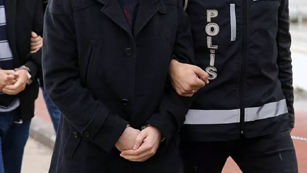 Deniz Kuvvetleri ve Sahil Güvenlik'te FETÖ operasyonu: 31 gözaltı kararı