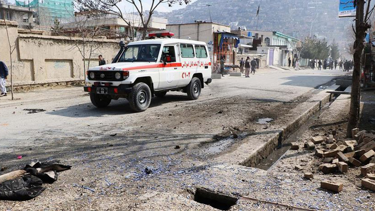 Taliban'ın attığı roket mermisi eve düştü: 6 ölü