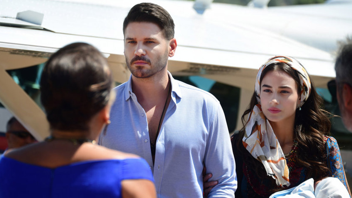 Kanal reytingleri beğenmedi: Şeref Sözü dizisi 4. bölümüyle final yapıyor!