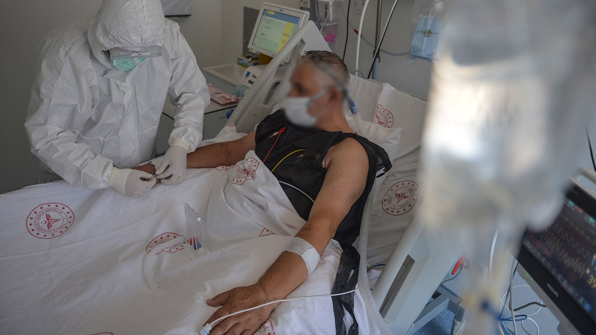 Son dakika! Bakan Koca son tabloyu açıkladı: Ağır hasta sayısında korkutan artış