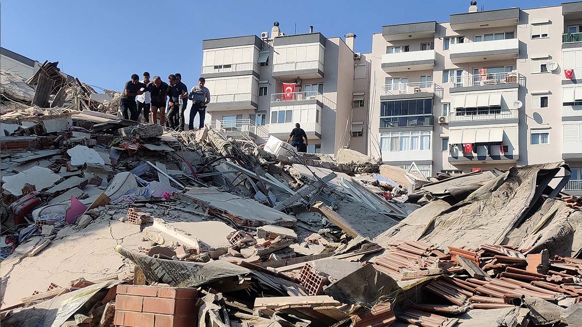 Son dakika! Erdoğan'dan deprem tweet'i: Tüm kurumlarımızla çalışma başlattık