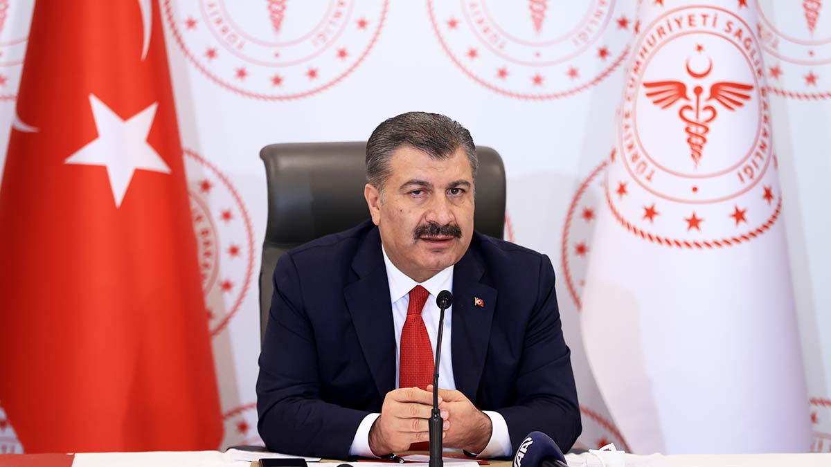 Bakan Koca'dan deprem paylaşımı: Yakınlarınız için 184 SABİM hattını arayın