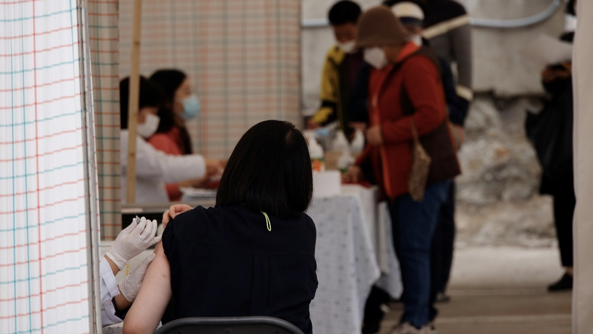 Grip aşısı krizi büyüyor: Ölü sayısı 83'e yükseldi