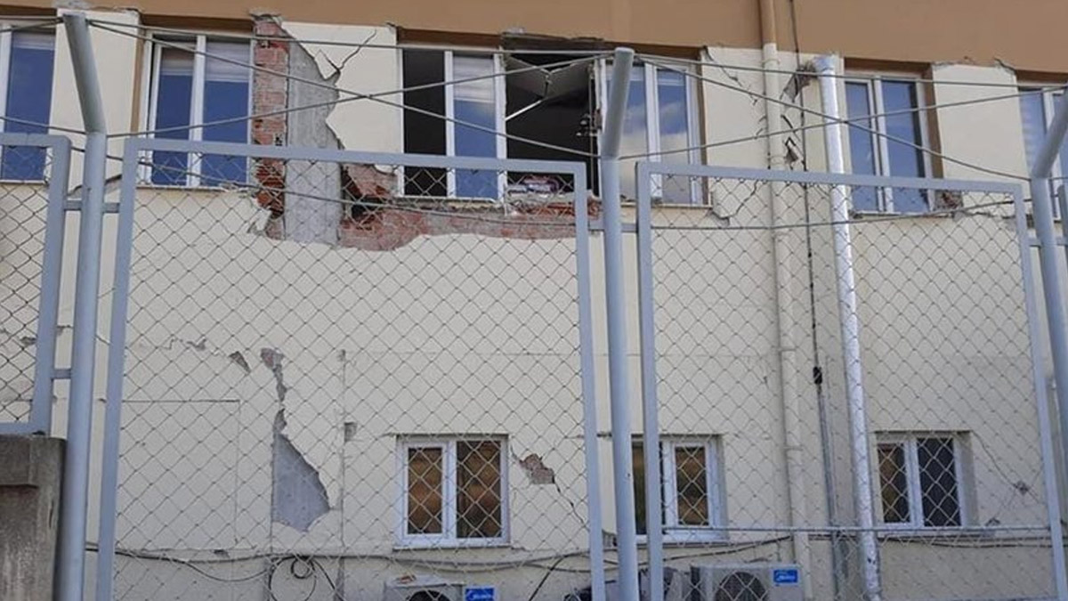 Son dakika! Deprem sonrası HSK'dan İzmir kararı: Hassasiyet gösterilecek