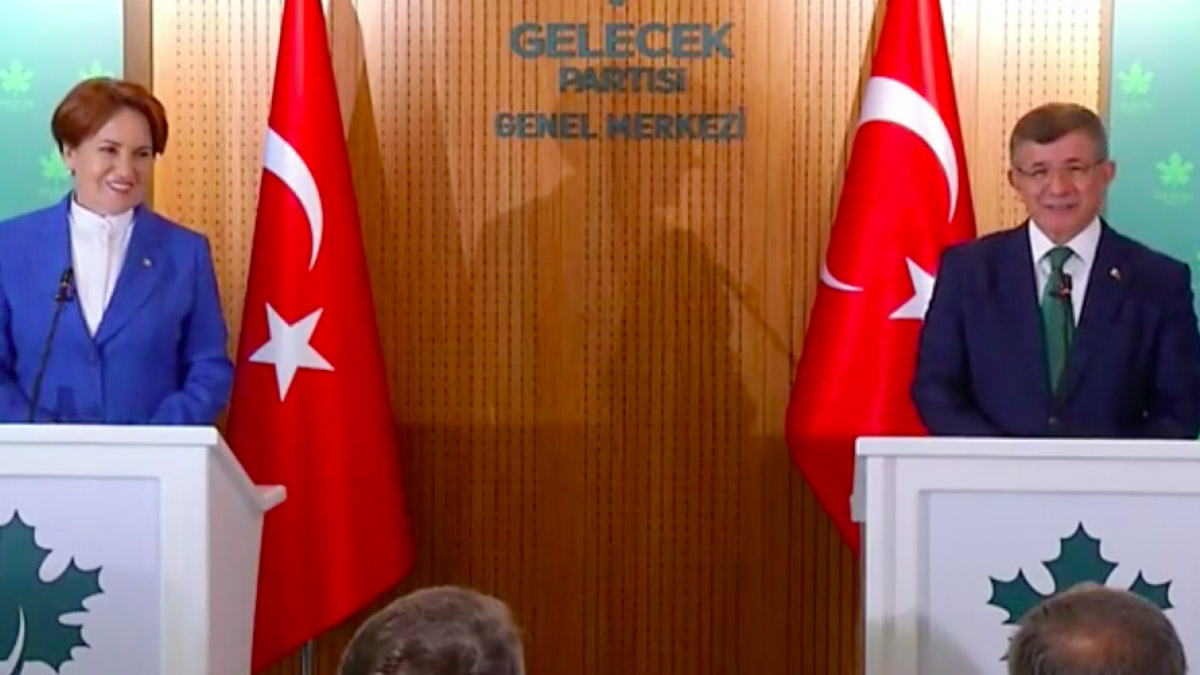 Yeniden genel başkan seçilmişti! Akşener'den Davutoğlu'na tebrik telefonu