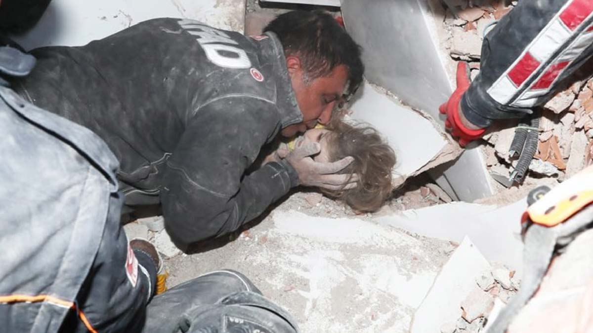 Ayda'yı kurtaran kahramanlardan Cem Erdoğan anlattı: Evladımı öptüm ben