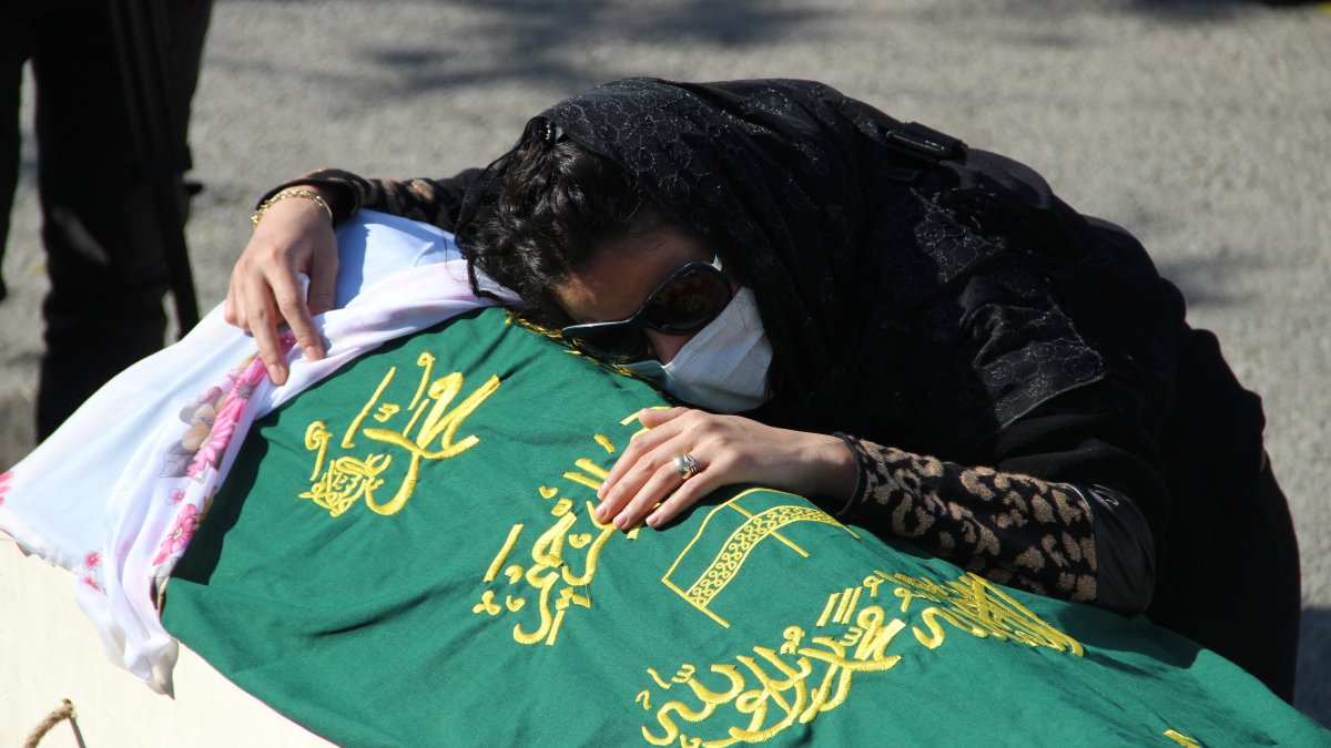 Ayda'nın annesi son yolculuğuna uğurlandı