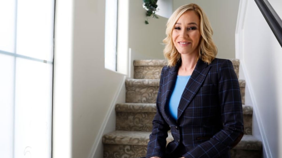 Trump’ın ruhani danışmanı Paula White-Cain kimdir? Seçimler için ayin düzenledi