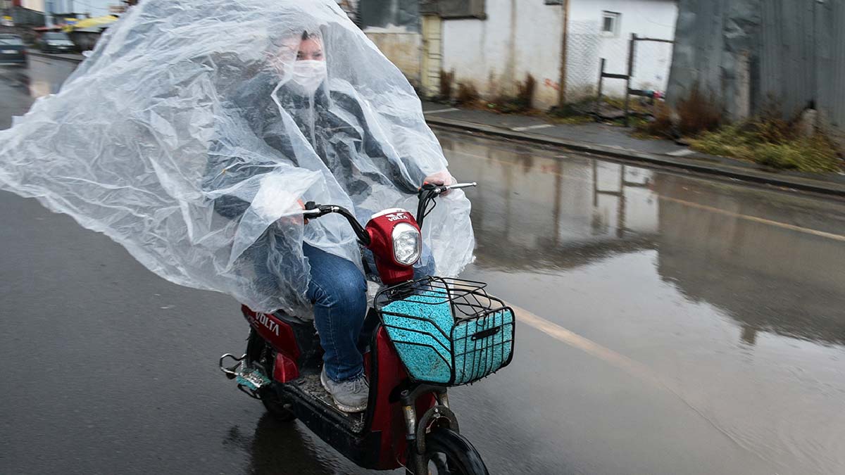 Meteoroloji tek tek uyardı, Karadeniz'e kuvvetli sağanak geliyor