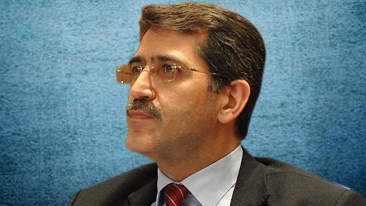 İbrahim Şenel kimdir?