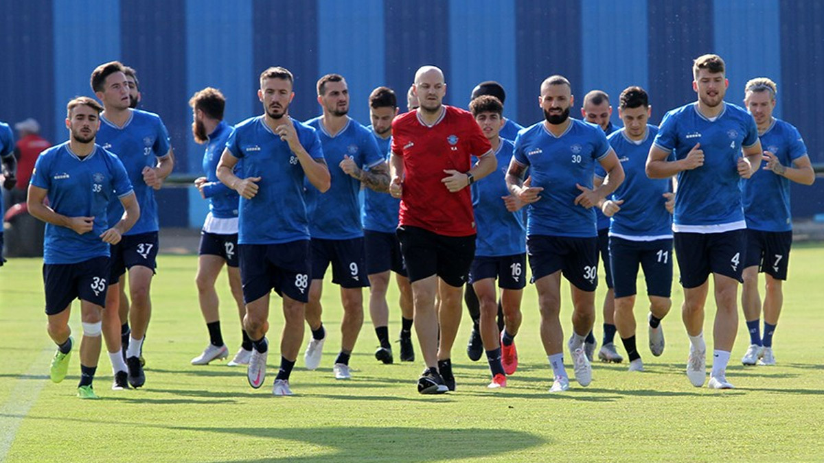 Adana Demirspor'da koronavirüs şoku! 29 kişinin testi pozitif