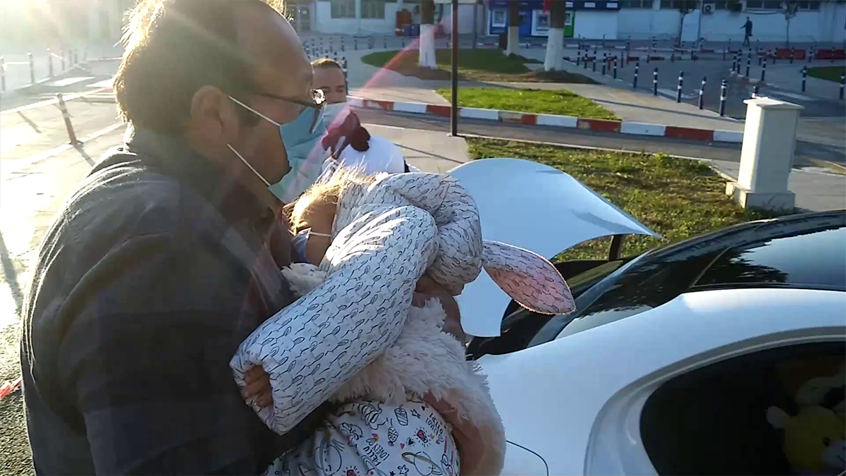 İzmir depreminin 91. saatinde kurtarılan Ayda Bebek taburcu oldu