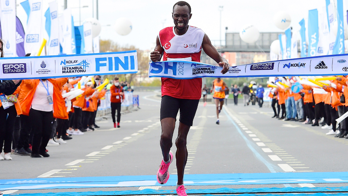 42. İstanbul Maratonu'nda zafer Kenyalı atletlerin
