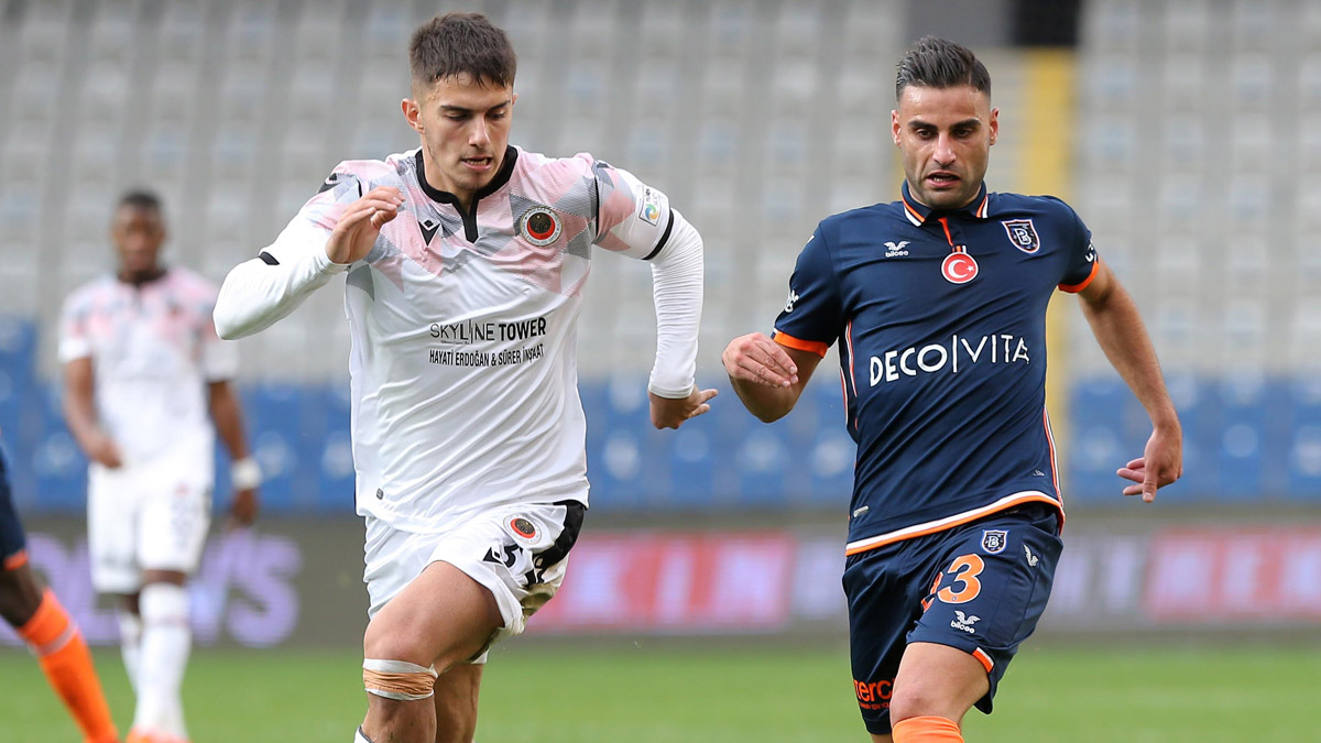 Başakşehir, 90+4'te geri döndü