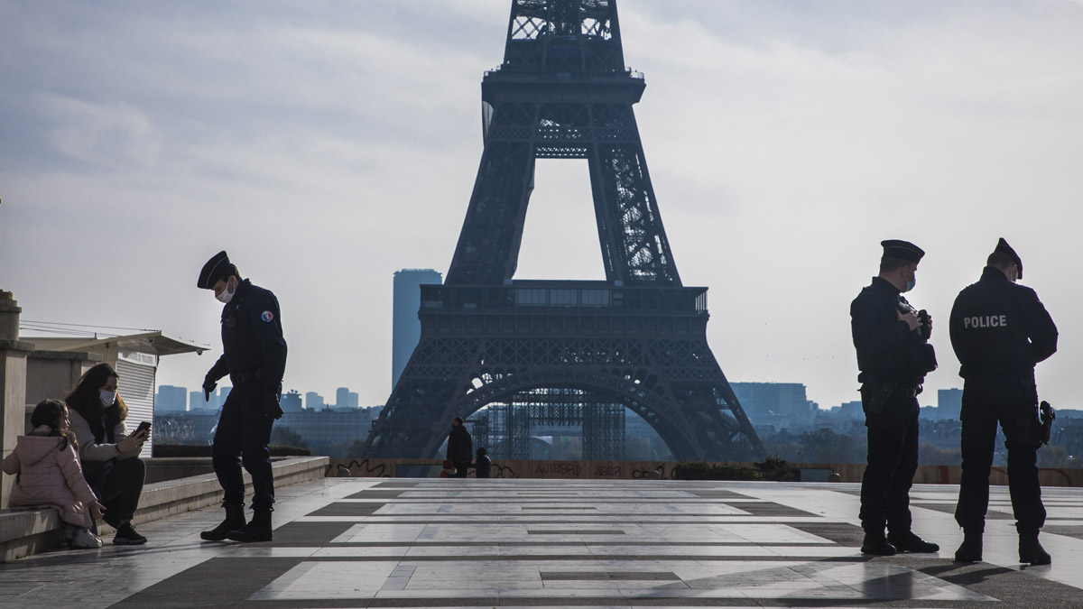 Fransa’da toplam vaka sayısı 2 milyona yaklaştı