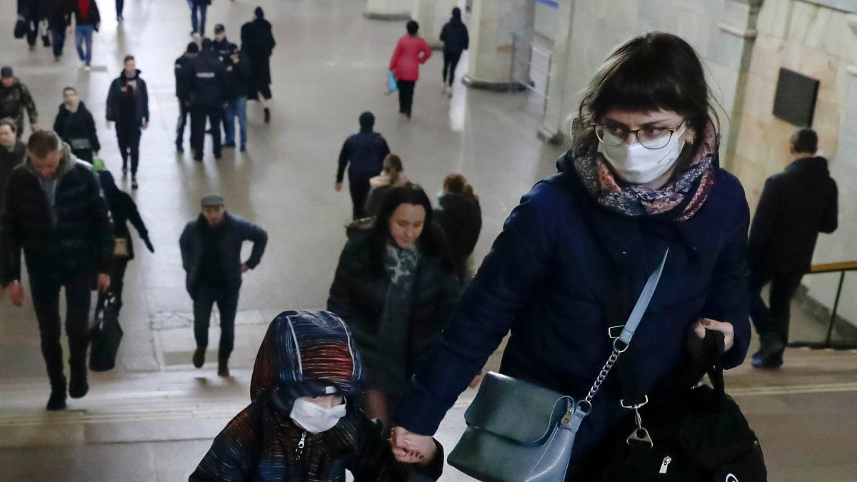 Rusya'da Kovid-19 vaka sayısında bir rekor daha