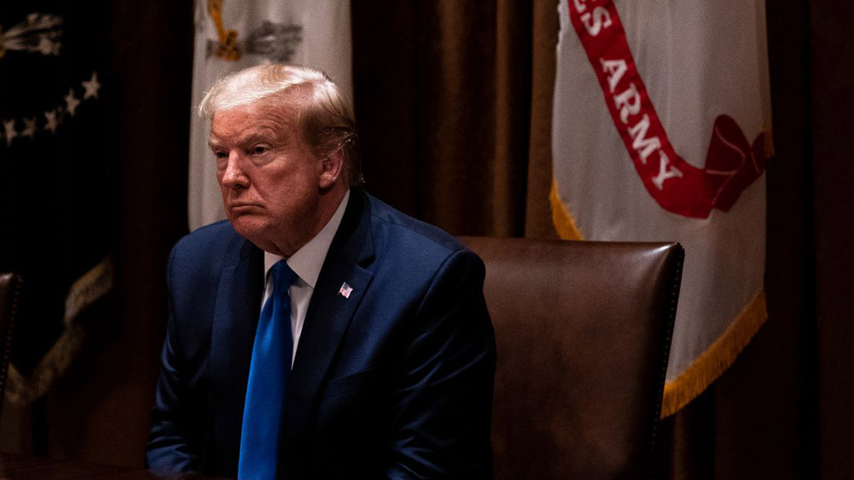 Trump, ABD Savunma Bakanını görevden aldı