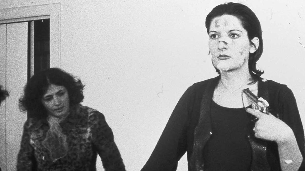 ‘Akış / Flux: Marina Abramović’ yeniden Sakıp Sabancı Müzesi’nde