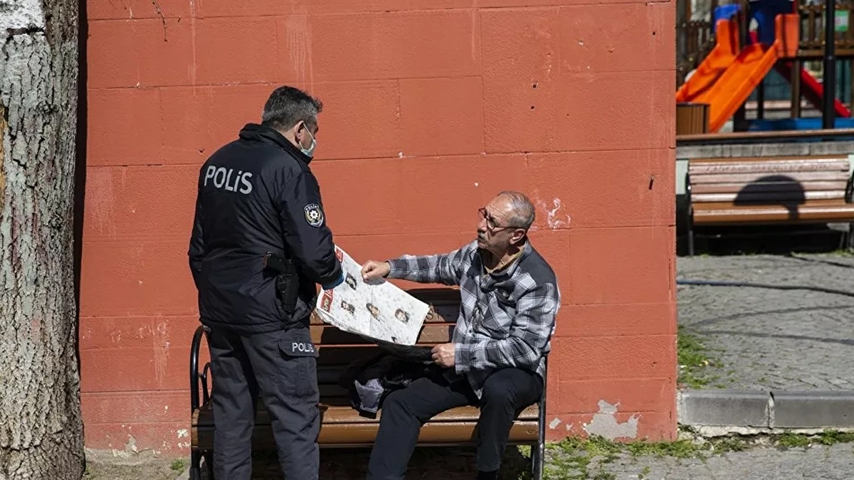 Ankara'da 65 yaş üstüne sokak kısıtlaması