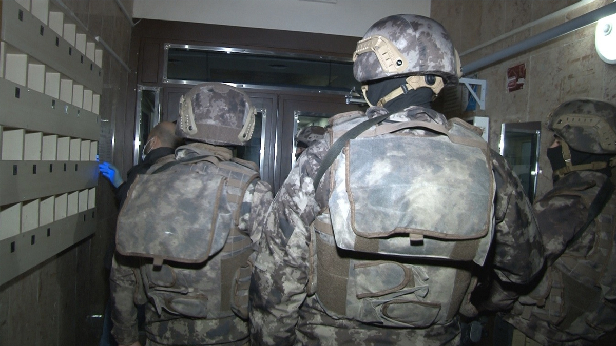 Torbacılara şafak operasyonu: Çok sayıda gözaltı