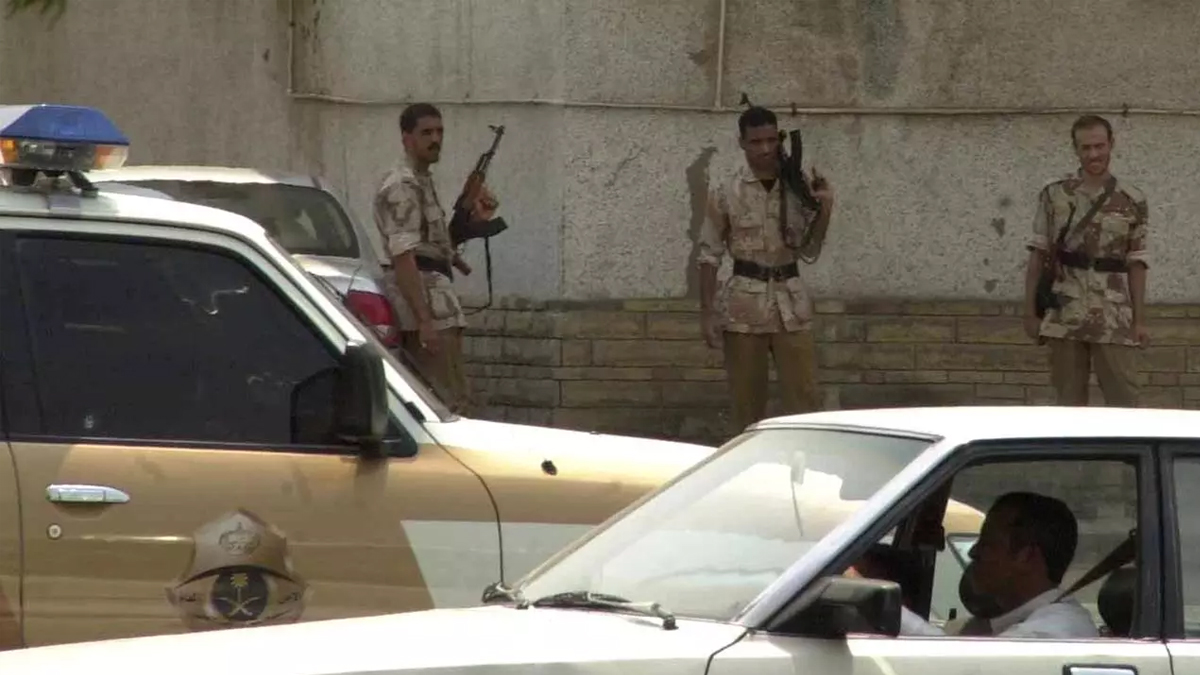 Suudi Arabistan'da gayrimüslim mezarlığında bombalı saldırı