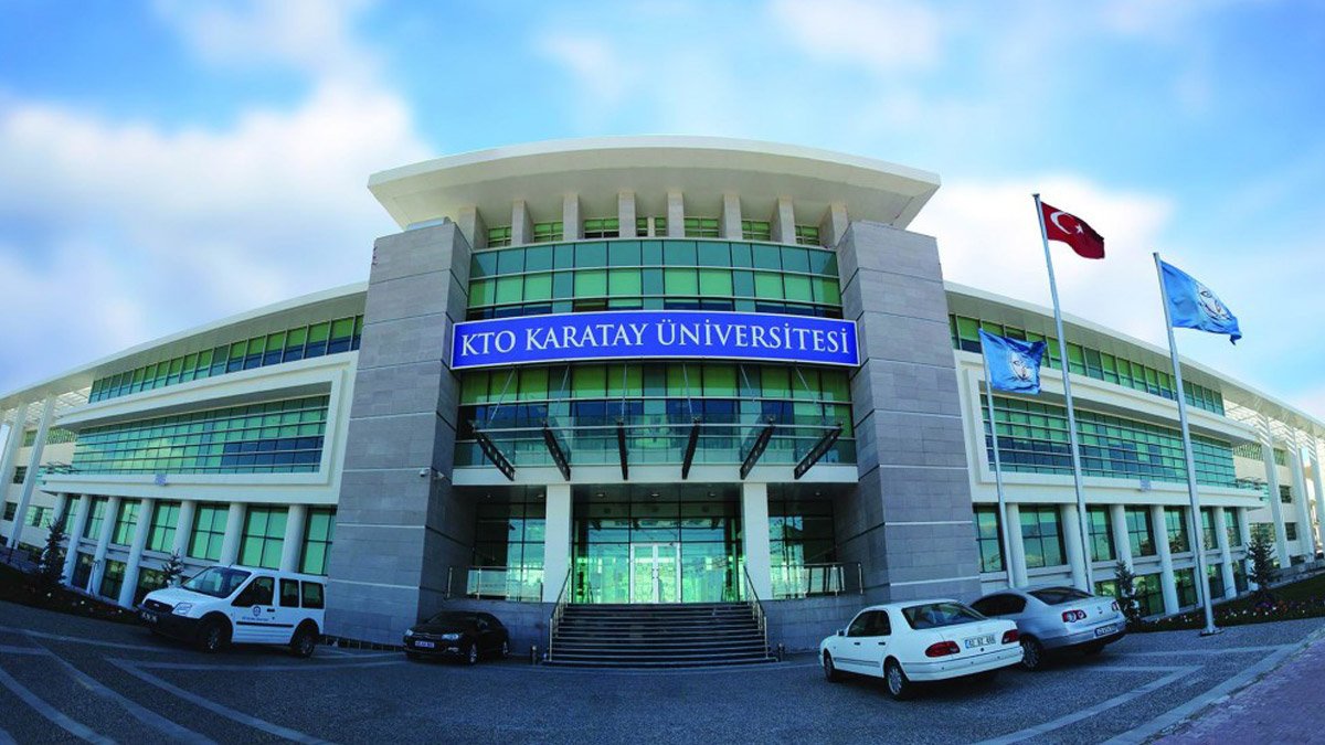 Tarih bölümü için ilahiyat şartı istediler