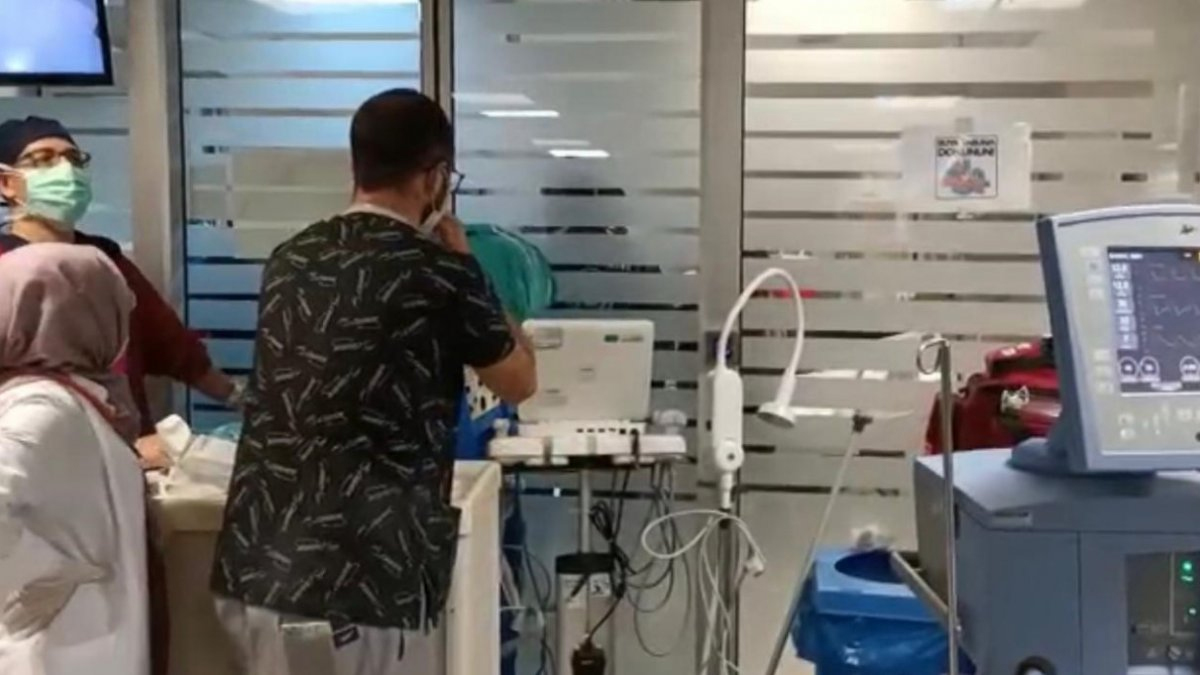 Sağlık çalışanlarına yine saldırı! Kendilerini yoğun bakıma kilitlediler