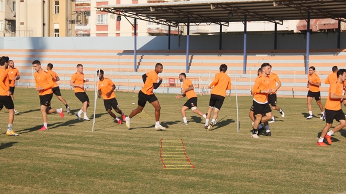 Adanaspor'da 3 pozitif vaka