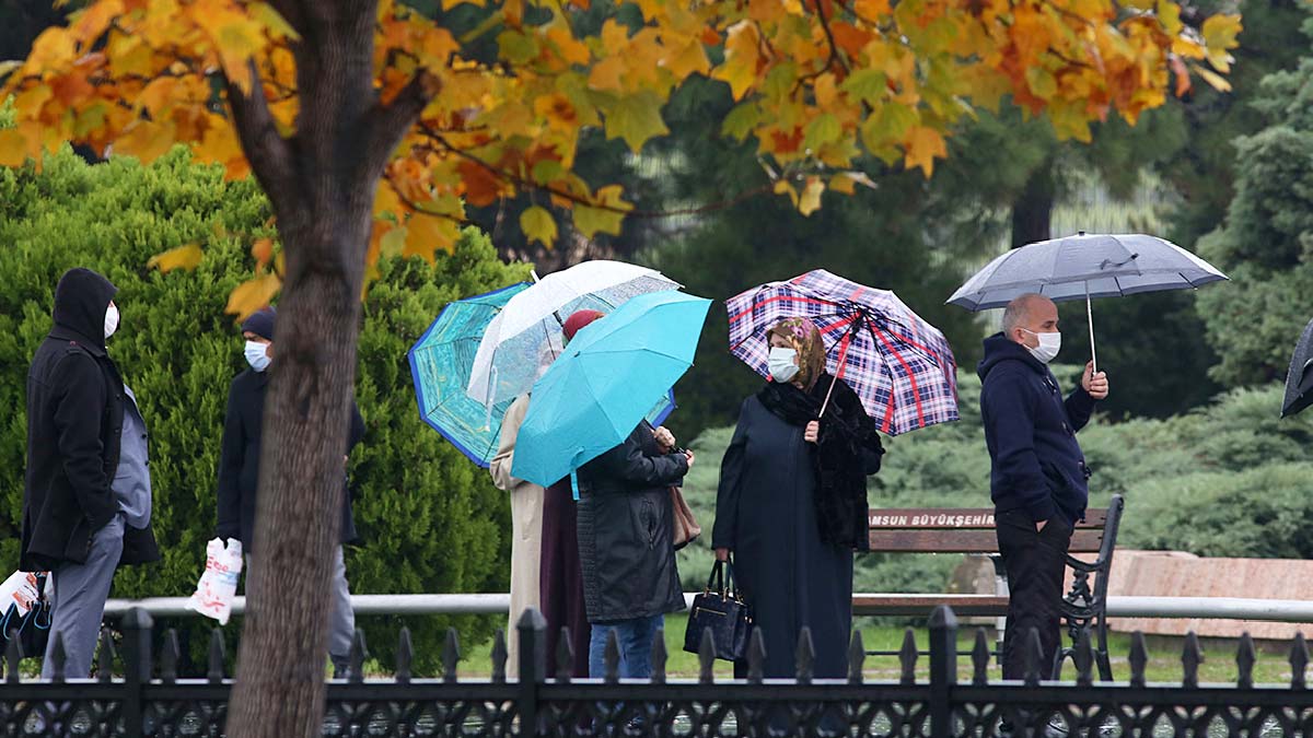 Meteoroloji'den 'ikisi bir arada' uyarısı: Dikkat! Sağanak ve kar geliyor