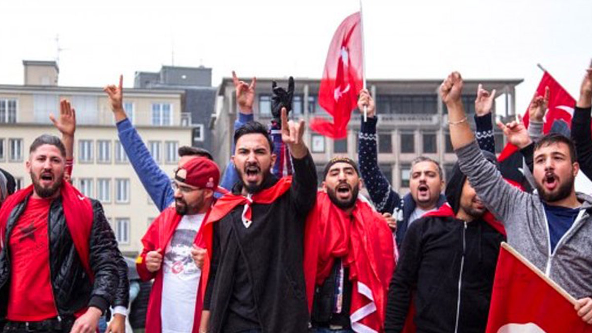 Ülkücü hareket Almanya'da da engelleniyor