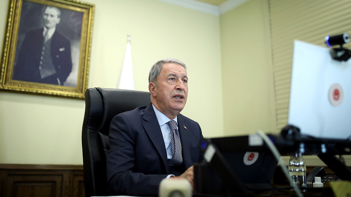 Bakan Akar'dan Libya mesajı: Hafter, Libya için büyük bir tehdit