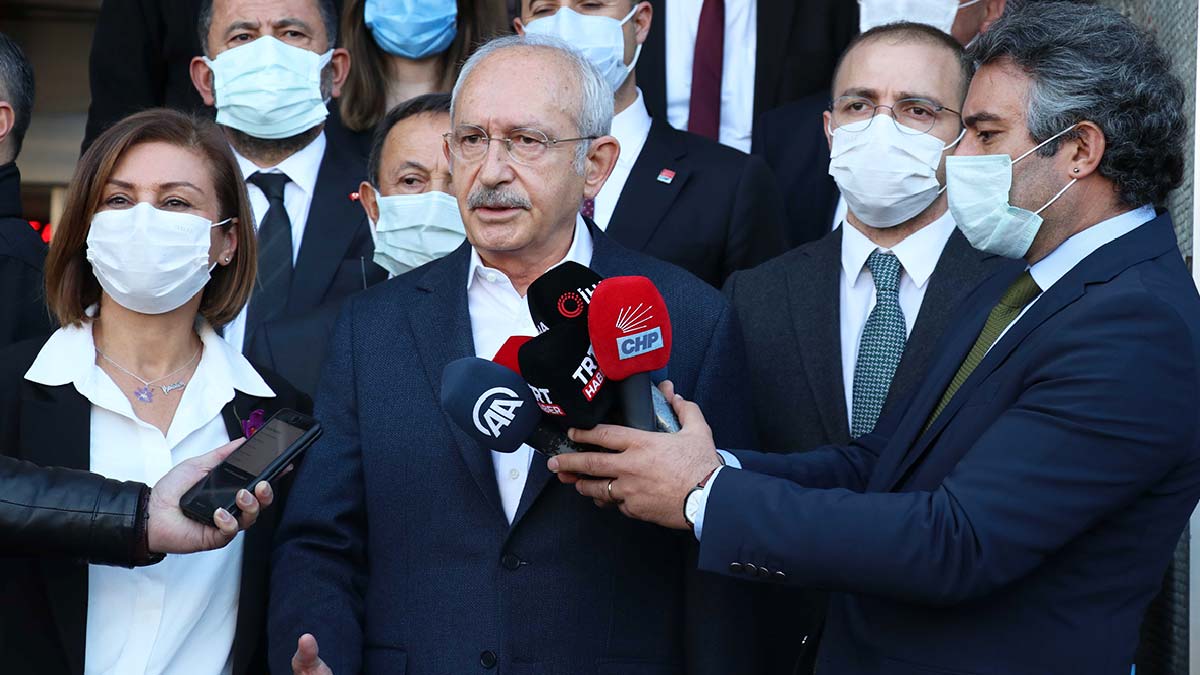 Kılıçdaroğlu'ndan milletvekillerine talimat: KOBİ'lerin sorunlarına çözüm getirin