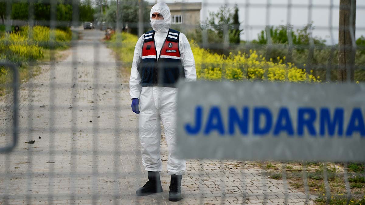 Çankırı ve Adıyaman'da karantina! 3 köy ile 150 eve giriş-çıkış yasaklandı